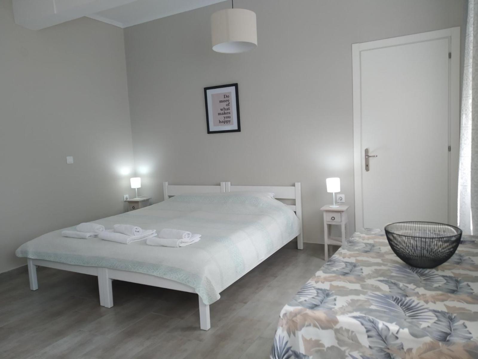 Trousas Apartments Roda  Exterior foto