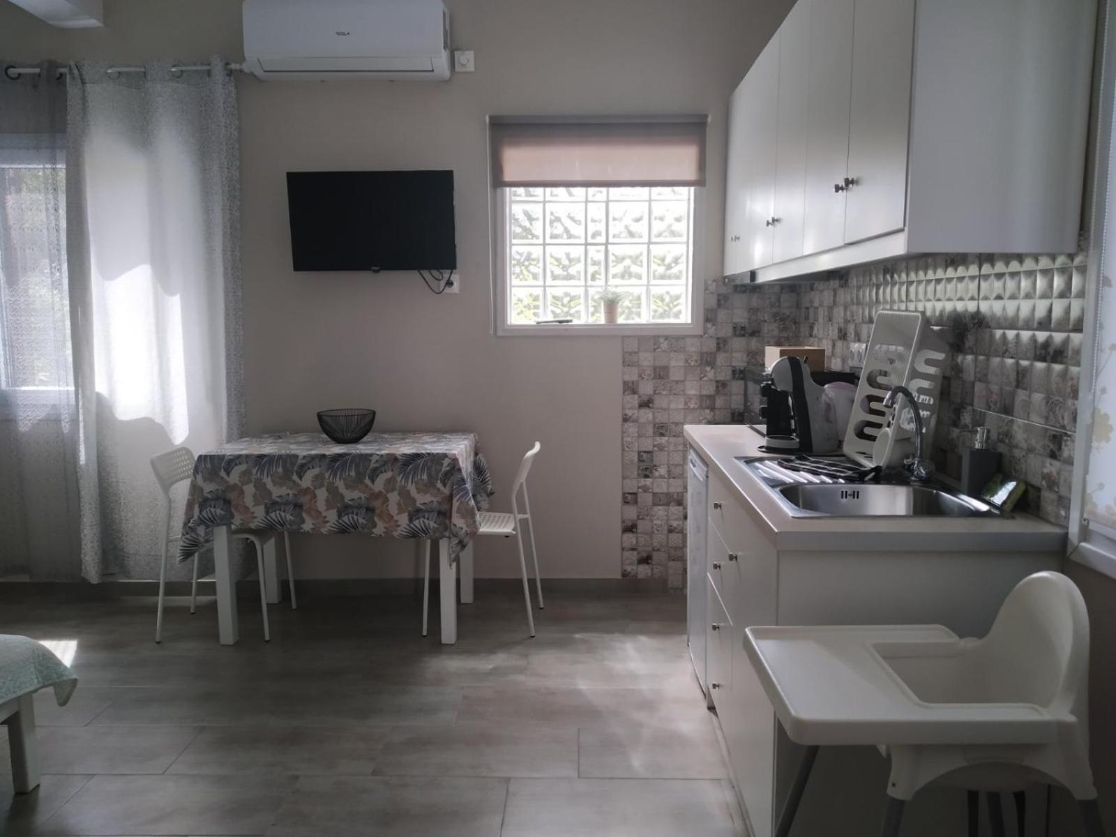 Trousas Apartments Roda  Exterior foto