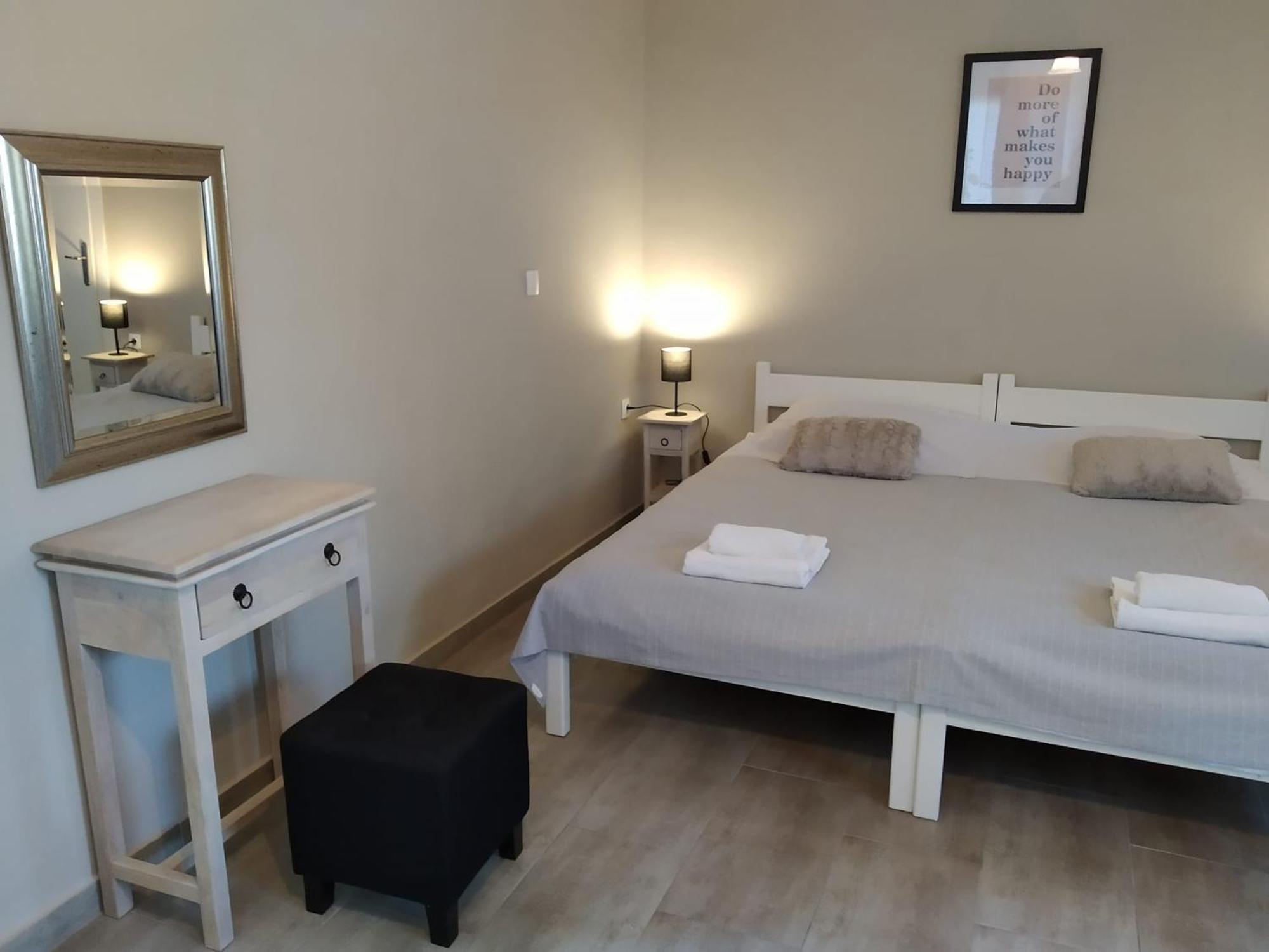 Trousas Apartments Roda  Exterior foto