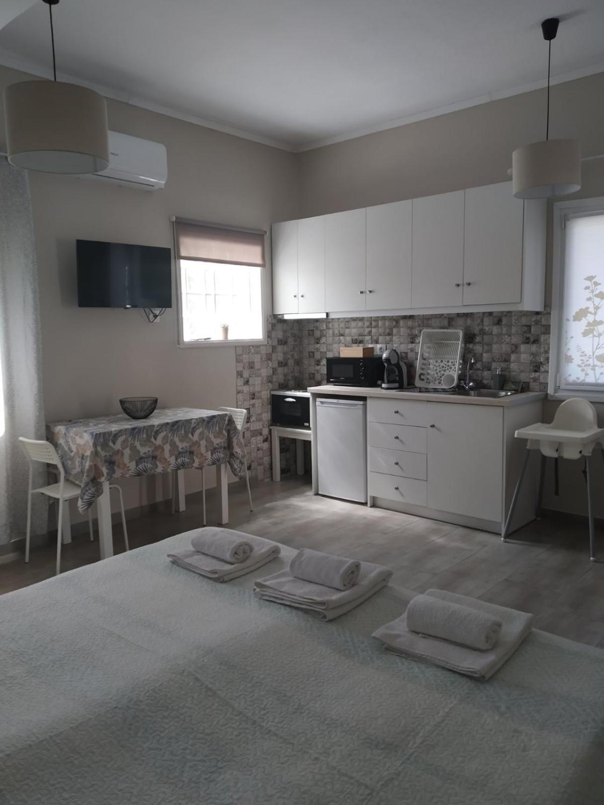 Trousas Apartments Roda  Exterior foto